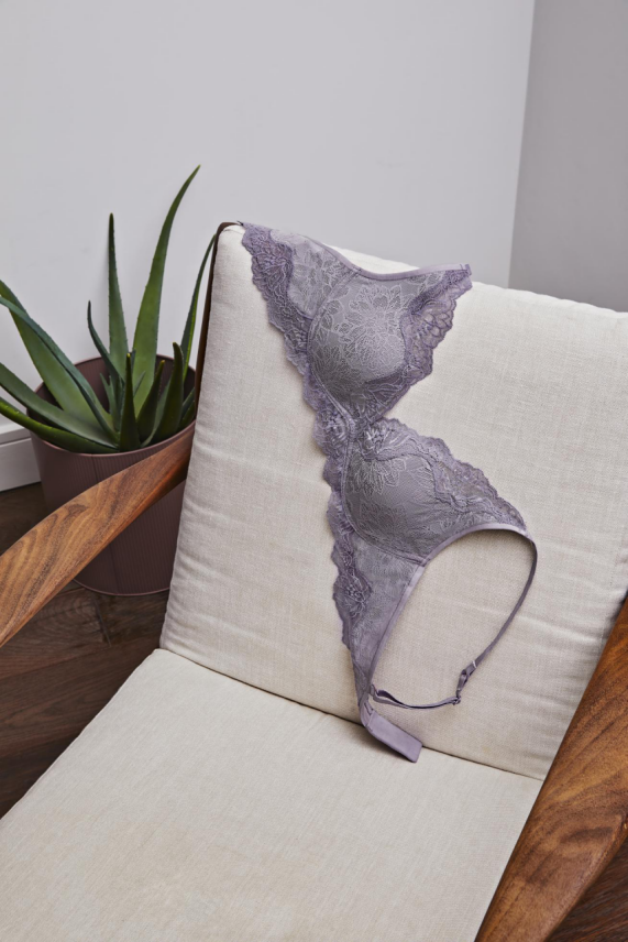 黛安芬智能贴合系列全新升级，带来高效优雅法则