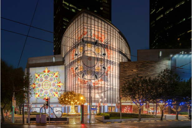 上海恒隆广场开启 “无尽圣诞”,倾情打造高奢购物体验