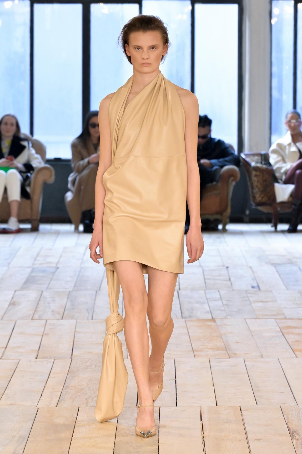 SPORTMAX 2023秋冬系列：华服内外尽显不羁灵魂