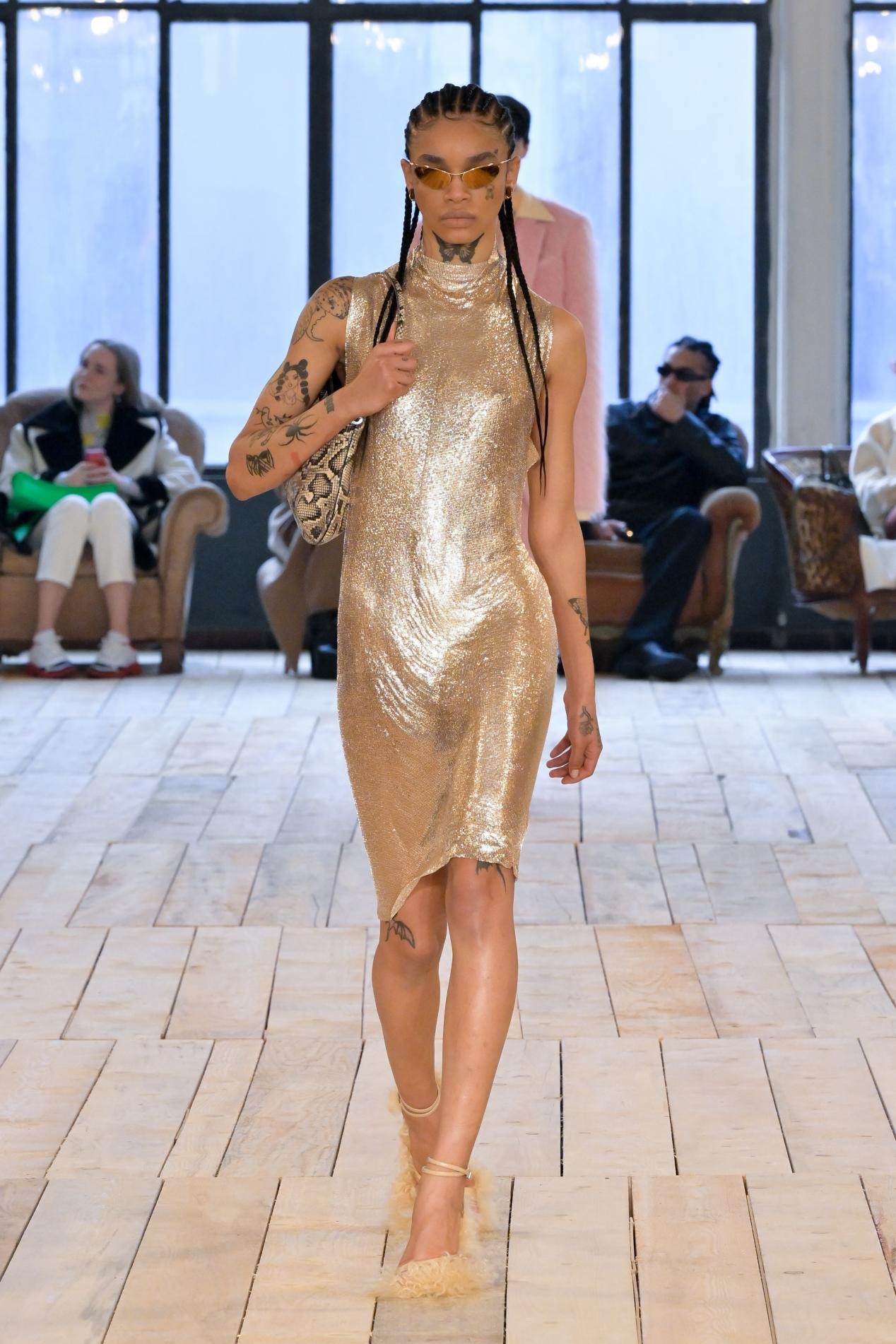 SPORTMAX 2023秋冬系列：华服内外尽显不羁灵魂