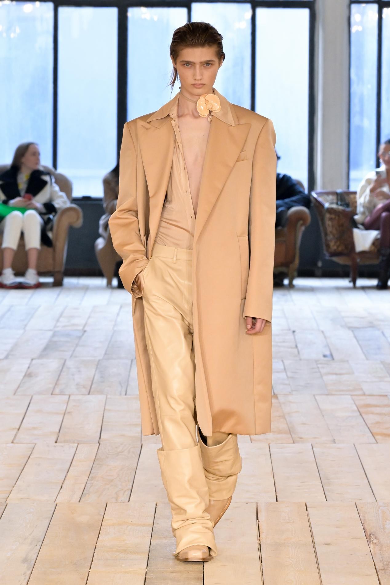 SPORTMAX 2023秋冬系列：华服内外尽显不羁灵魂