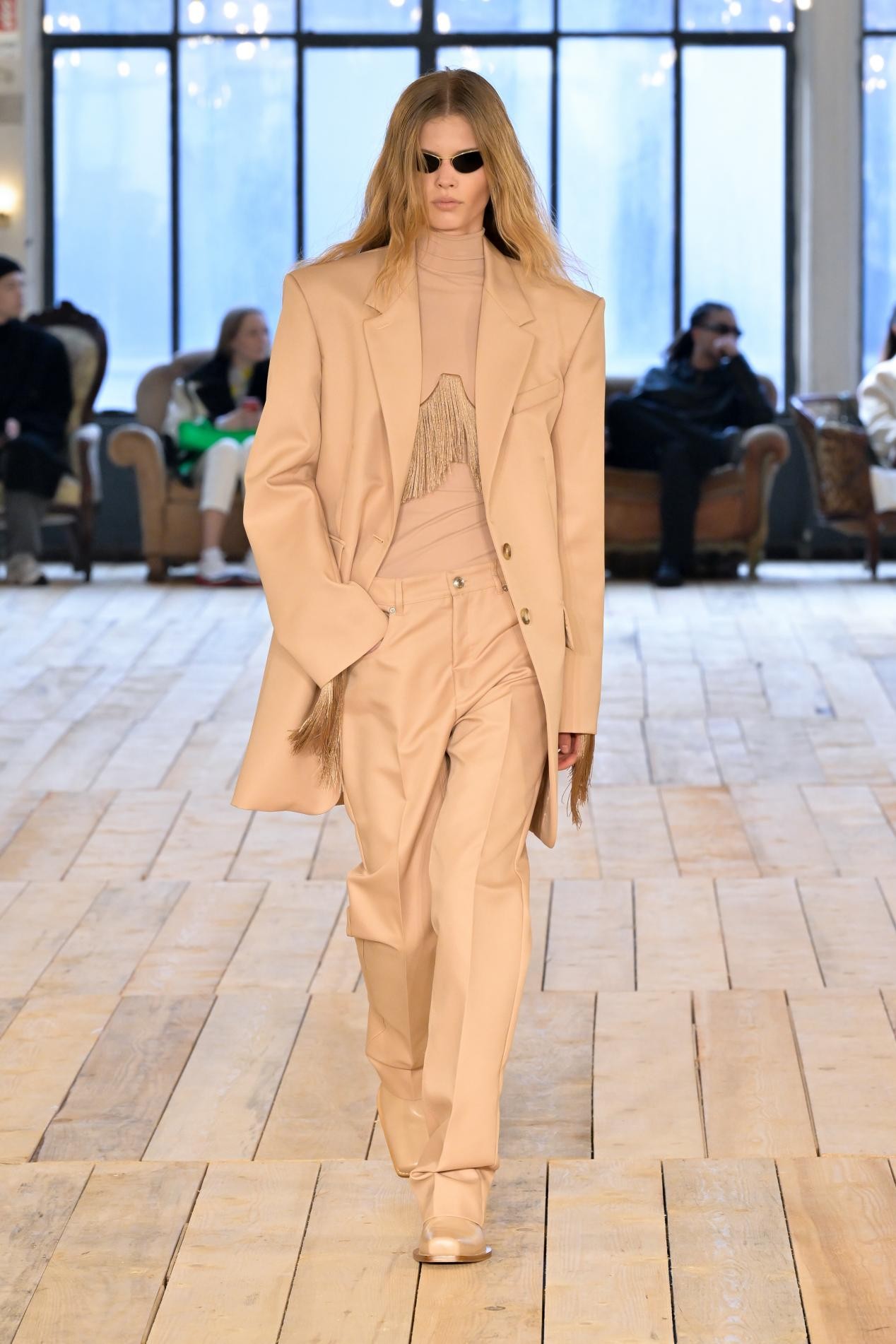 SPORTMAX 2023秋冬系列：华服内外尽显不羁灵魂